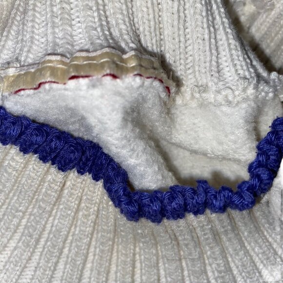 Vintage Christmas Holiday sweatshirt  Christmas fireplace L/XL - Picture 3 of 6